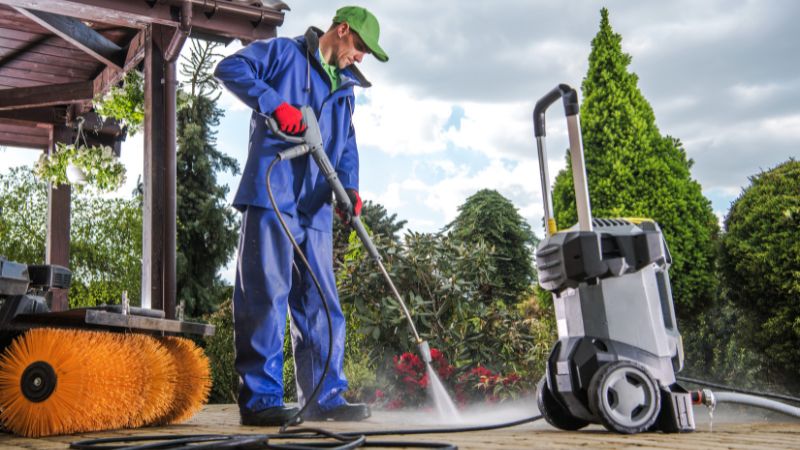 Top 10 Pressure Washing Safety Tips for First-Time Users